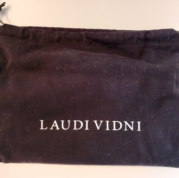 Laudi Vidni Wristlet - Picture 11 of 13